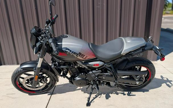 2026 Royal Enfield Guerilla 450 - Apex Black