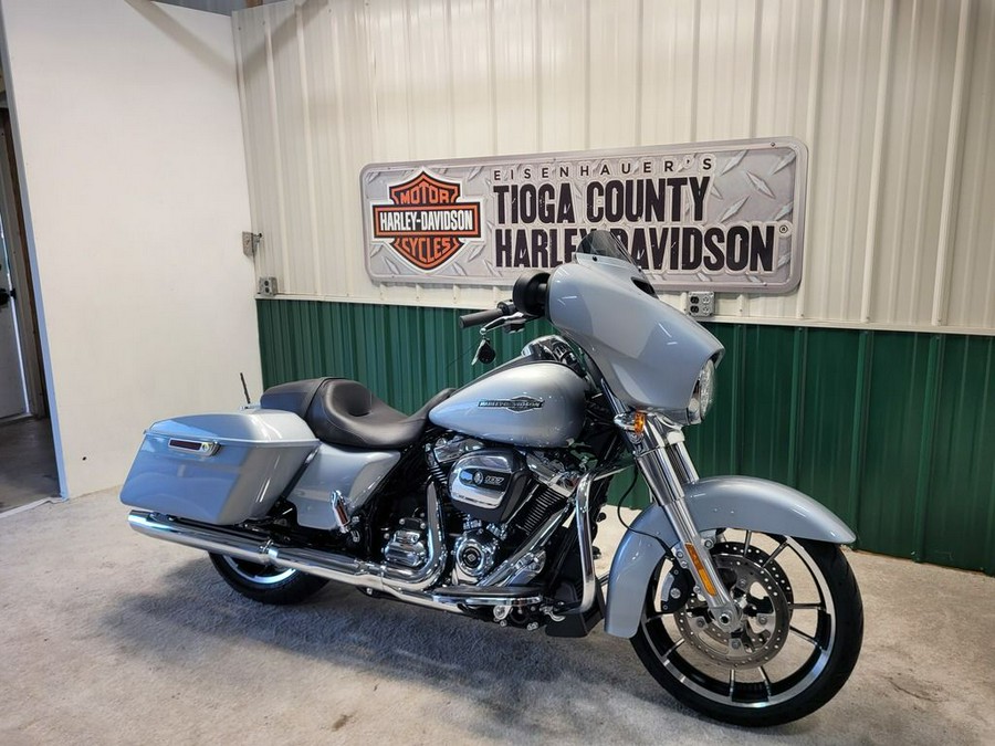 2023 Harley-Davidson® FLHX - Street Glide®