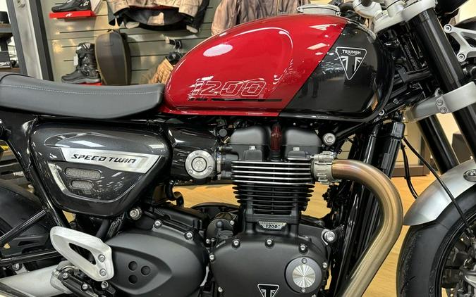 2024 Triumph Speed Twin 1200 Carnival Red/Storm Grey