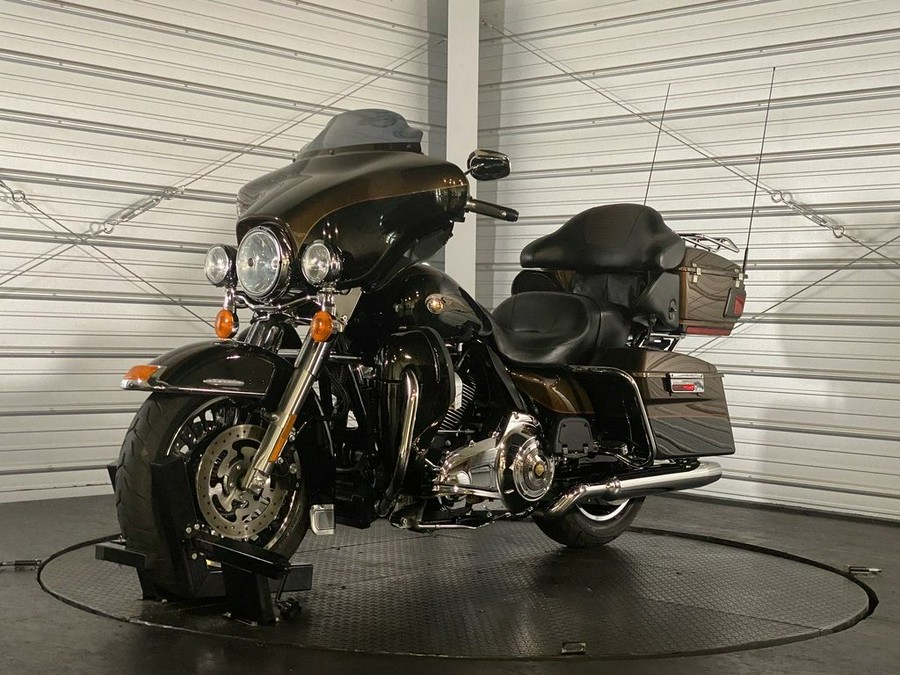 2013 Harley-Davidson® FLHTKAE - Electra Glide® Ultra Limited 110th Anniversary Edition