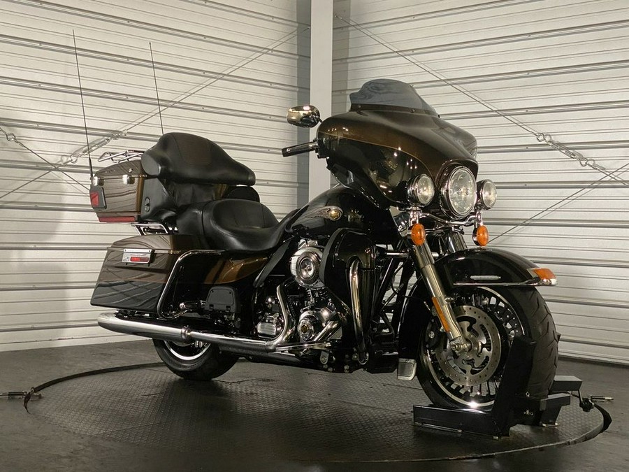 2013 Harley-Davidson® FLHTKAE - Electra Glide® Ultra Limited 110th Anniversary Edition