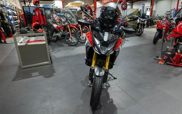 2027 Ducati MULTISTRADA V4 PIKES PEAK