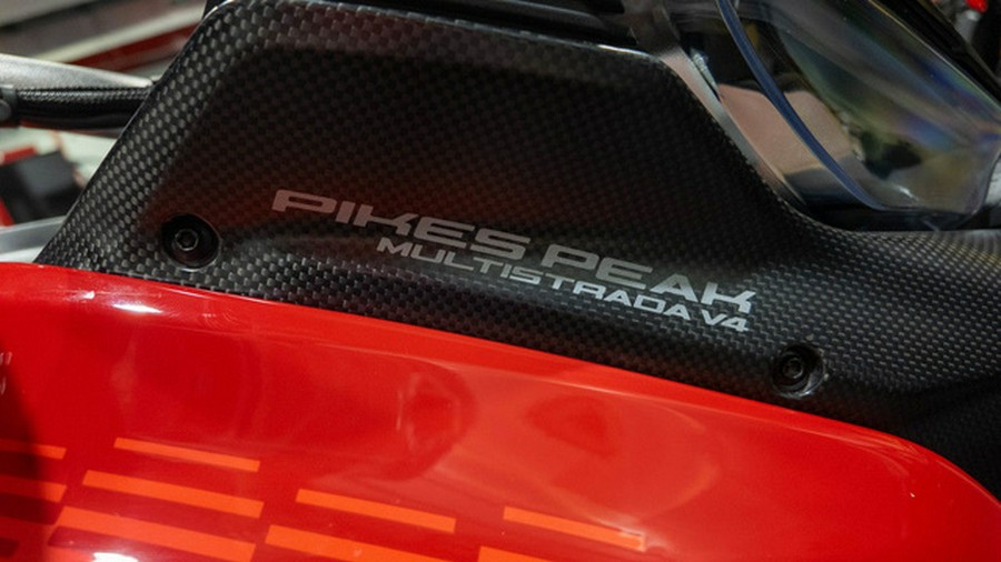 2027 Ducati MULTISTRADA V4 PIKES PEAK