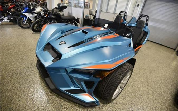 2023 Polaris Slingshot® Slingshot® R Miami Blue Fade (AutoDrive)