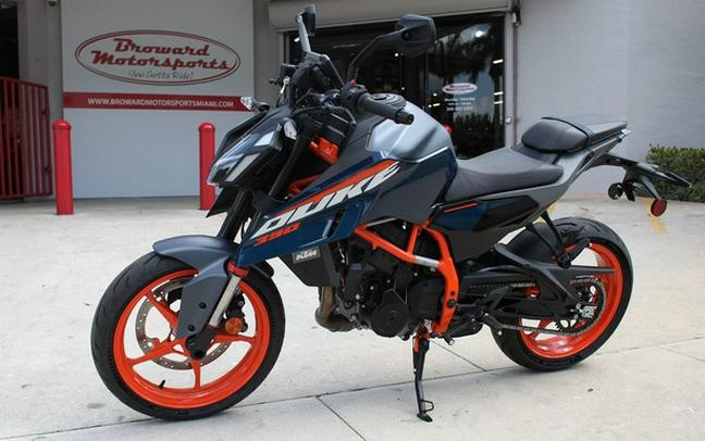 2024 KTM Duke 390