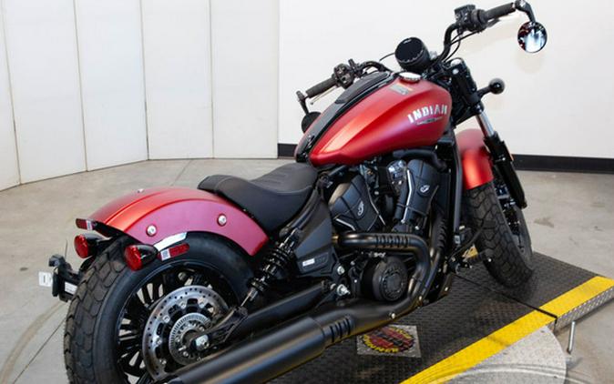 2025 Indian Scout Bobber Limited +Tech Sunset Red Smoke