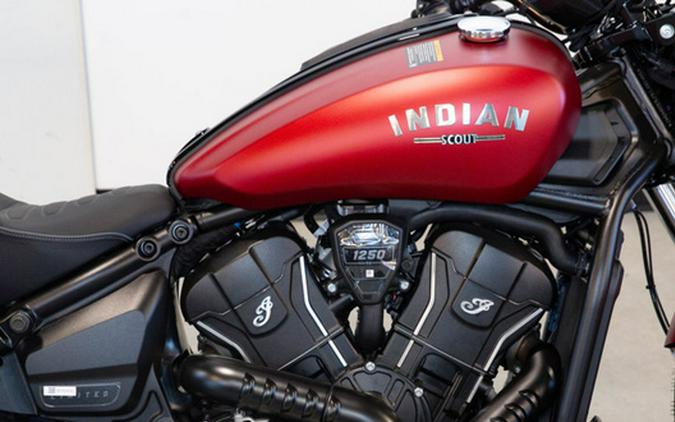 2025 Indian Scout Bobber Limited +Tech Sunset Red Smoke