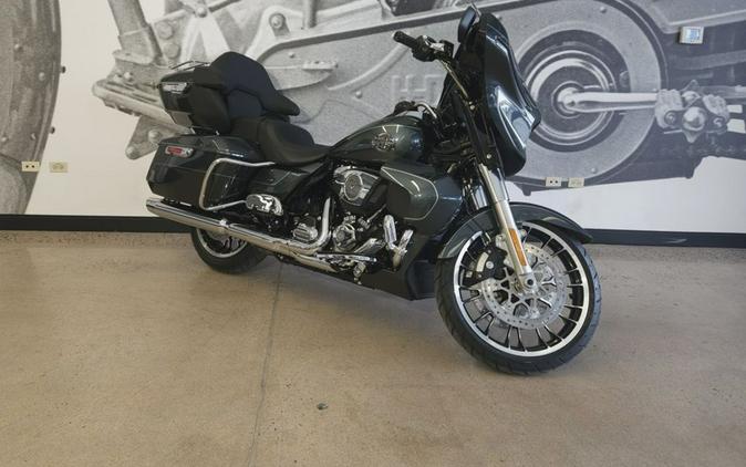 2026 Harley-Davidson® FLHXL - Street Glide® Limited