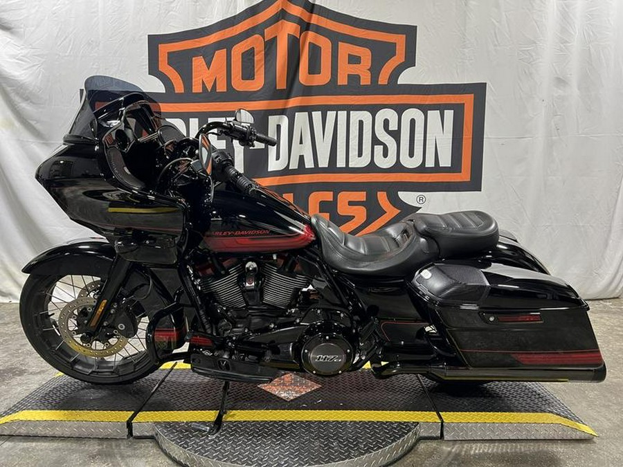 2021 Harley-Davidson® FLTRXSE - CVO™ Road Glide®