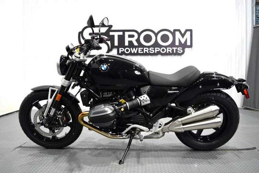 2024 BMW R 12 Blackstorm Metallic