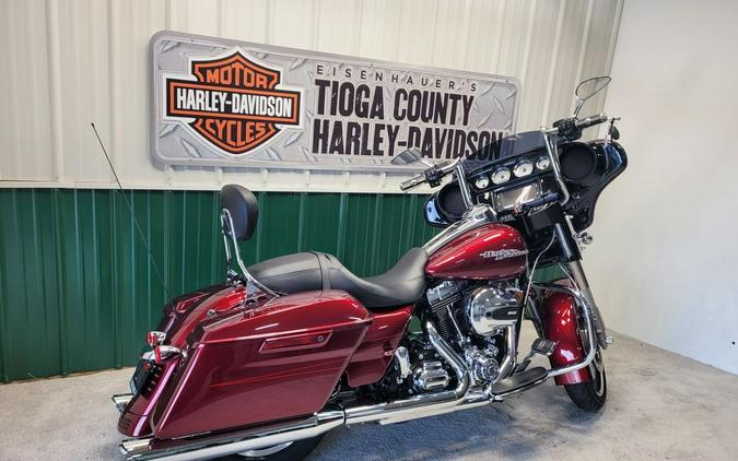 2016 Harley-Davidson® FLHXS - Street Glide® Special