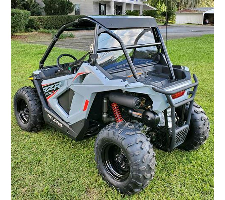 2024 Polaris RZR 200 EFI