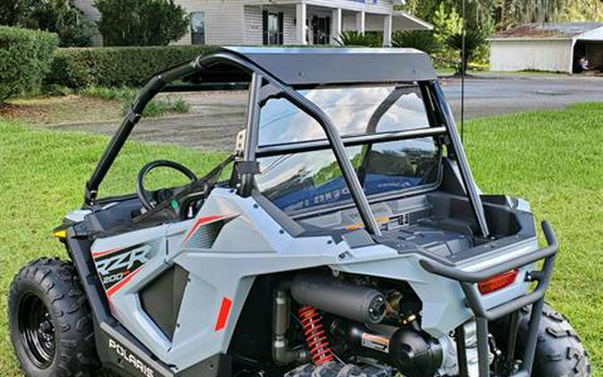 2024 Polaris RZR 200 EFI