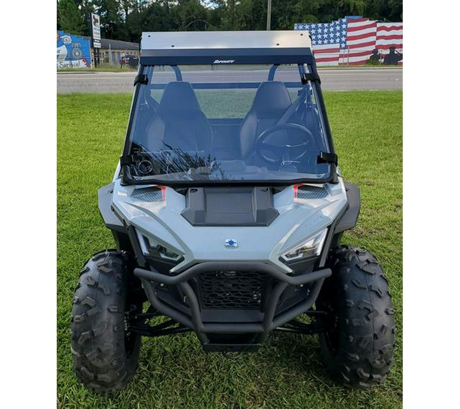 2024 Polaris RZR 200 EFI