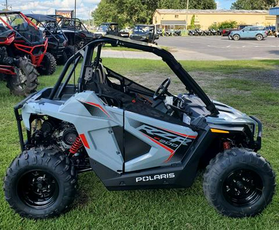 2024 Polaris RZR 200 EFI