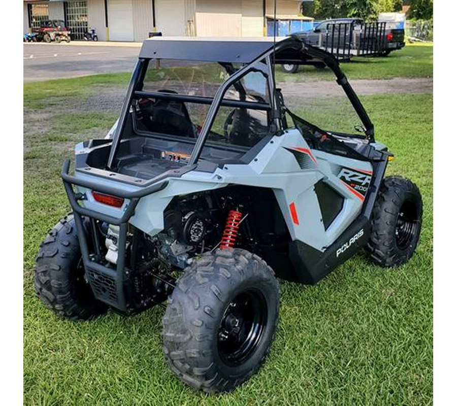 2024 Polaris RZR 200 EFI