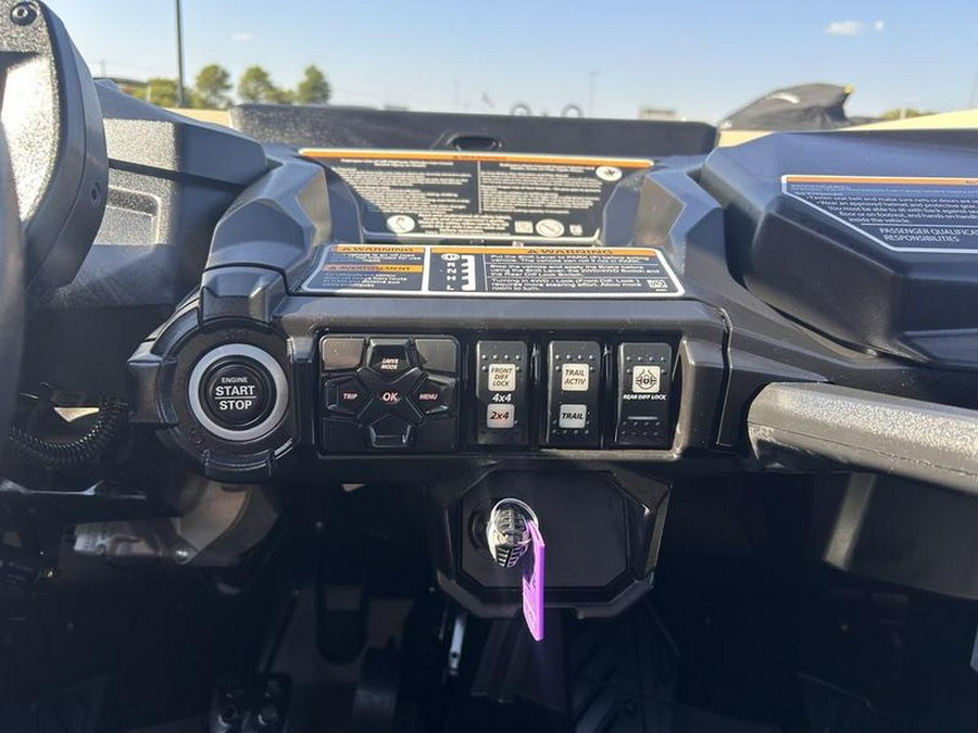 2024 Can-Am® Commander MAX XT-P