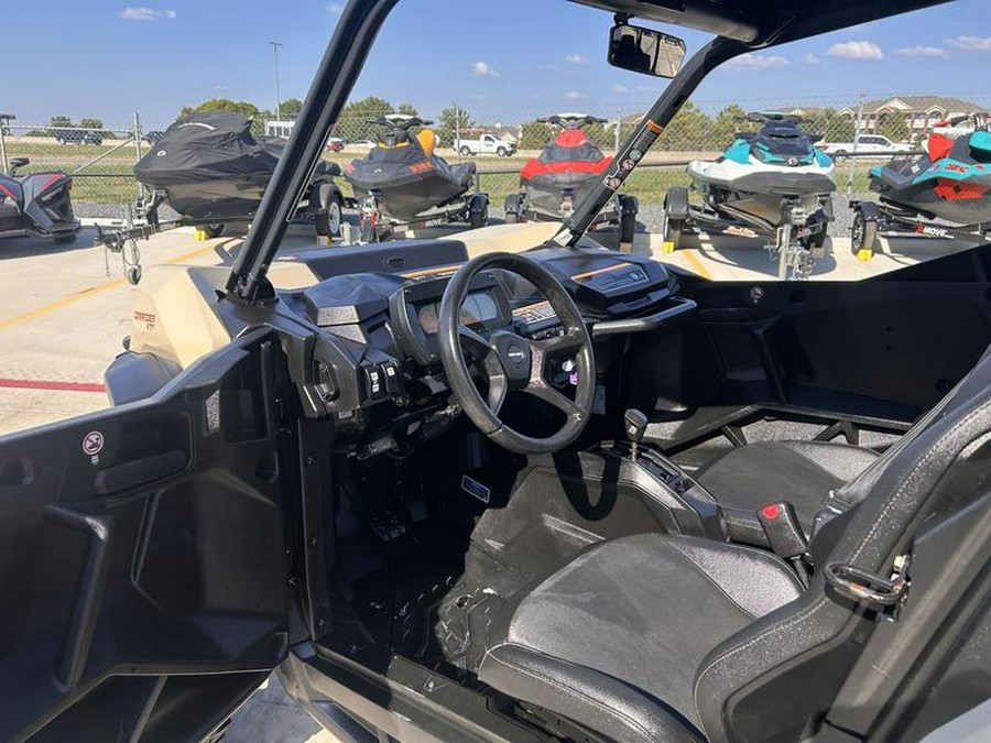 2024 Can-Am® Commander MAX XT-P