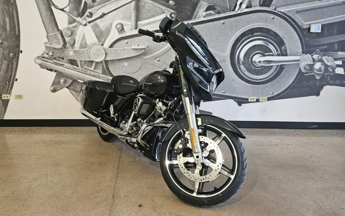 2026 Harley-Davidson® FLHX - Street Glide®