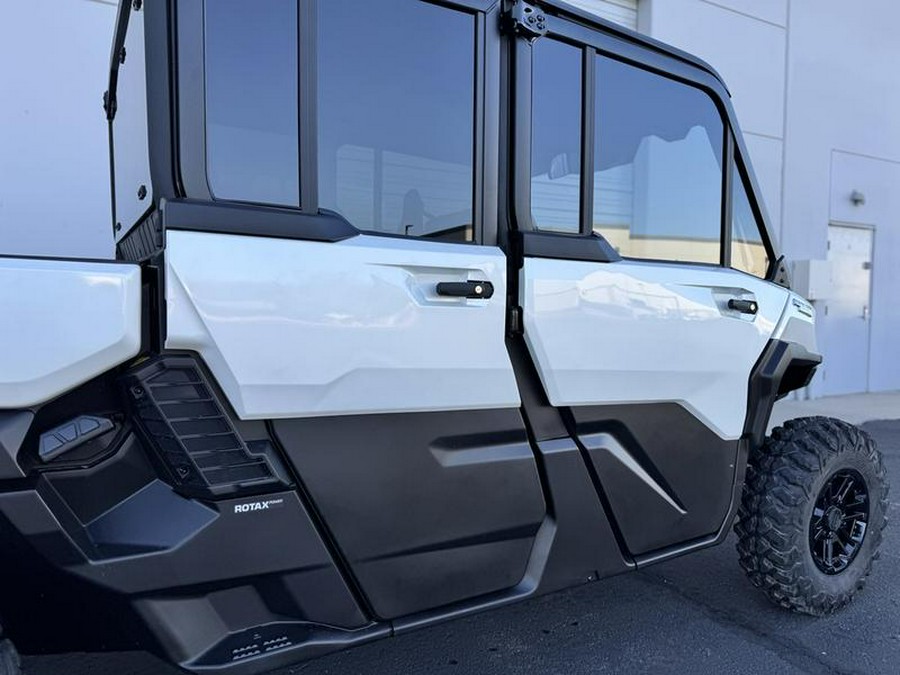 2026 Can-Am® Defender MAX Limited HD11