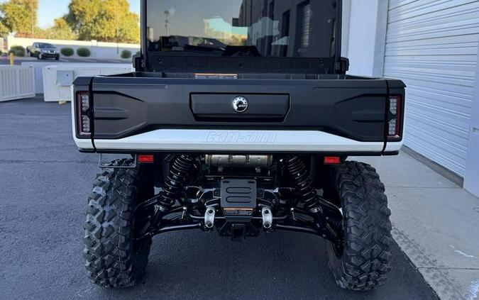 2026 Can-Am® Defender MAX Limited HD11