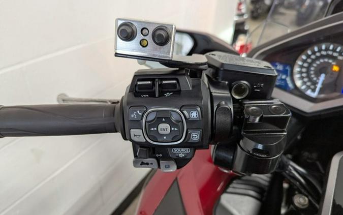 2018 Honda Gold Wing Tour Candy Ardent Red
