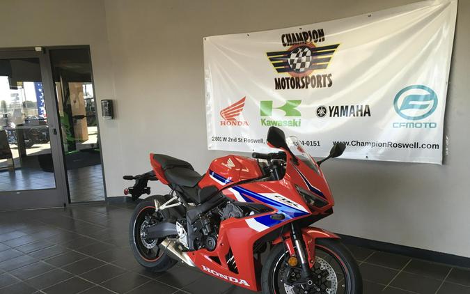 CBR650RAR 2026 CBR650R E-Clutch
