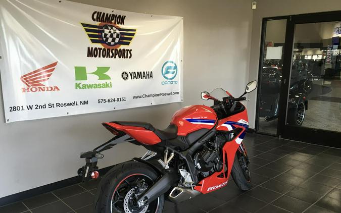 CBR650RAR 2026 CBR650R E-Clutch