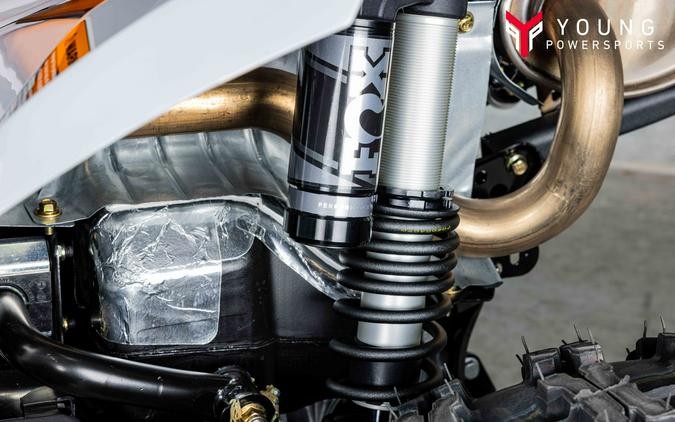 2026 Can-Am Renegade X xc 1000R Catalyst Grey - TJ000745