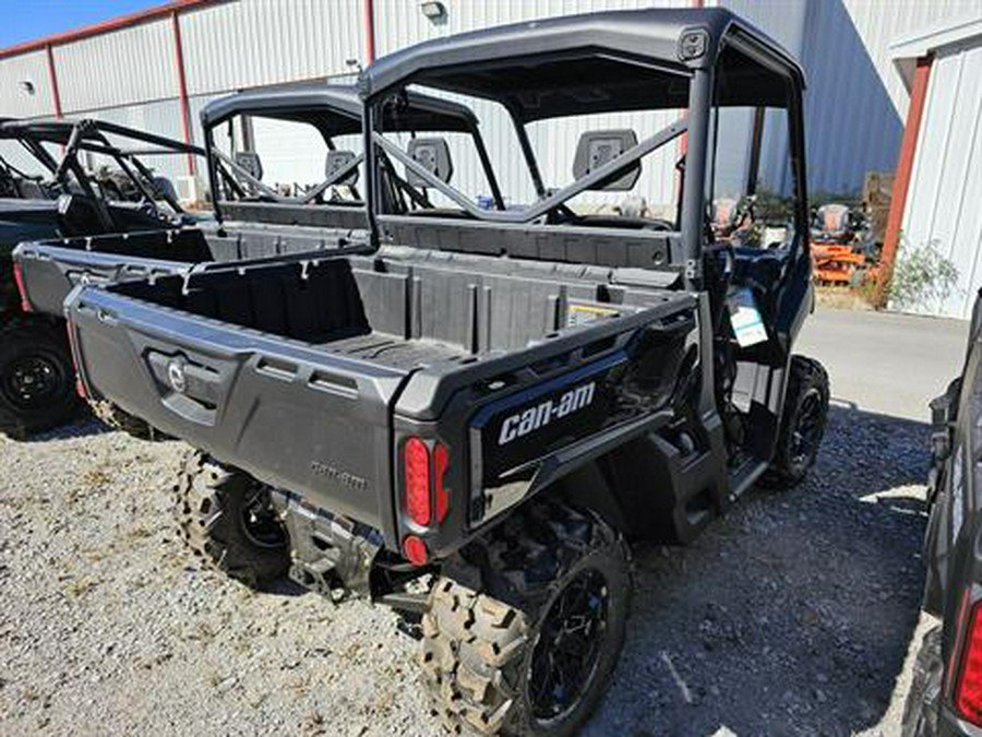 2024 Can-Am Defender XT HD9