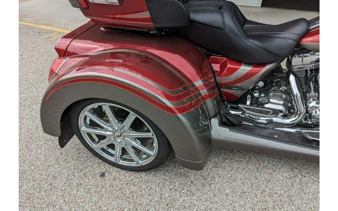 2016 Harley-Davidson® Road Glide CVO w/Roadsmith trike