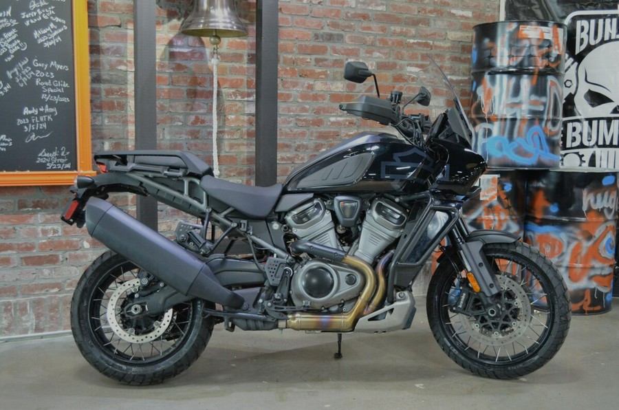 2022 Harley-Davidson Pan America™ 1250 Special Black