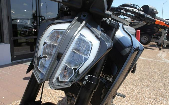 2019 KTM 790 Duke