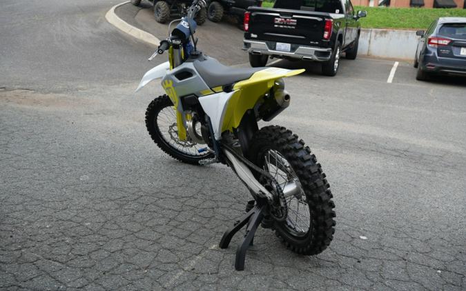 2025 Husqvarna Motorcycles FC 250