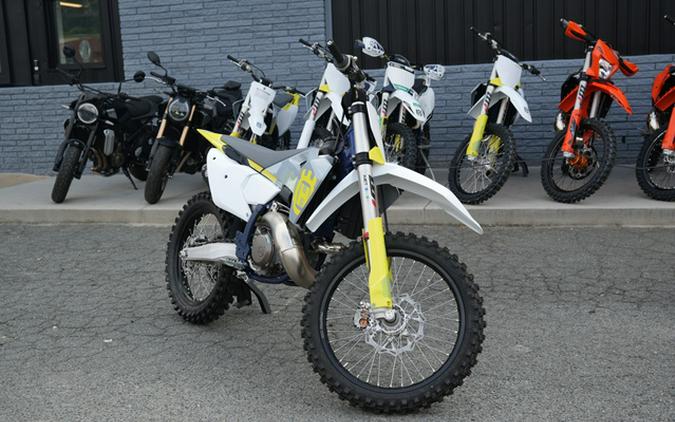 2025 Husqvarna Motorcycles FC 250
