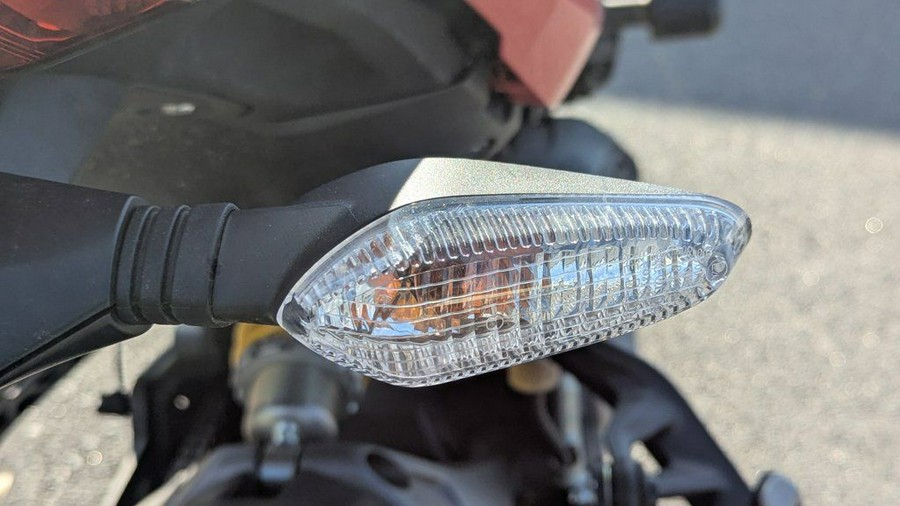 2019 Ducati Monster 821 Ducati Red