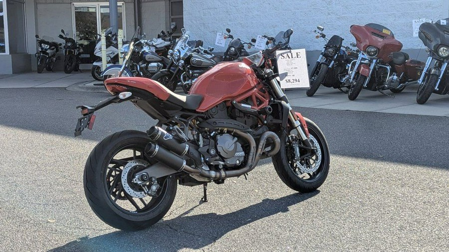 2019 Ducati Monster 821 Ducati Red