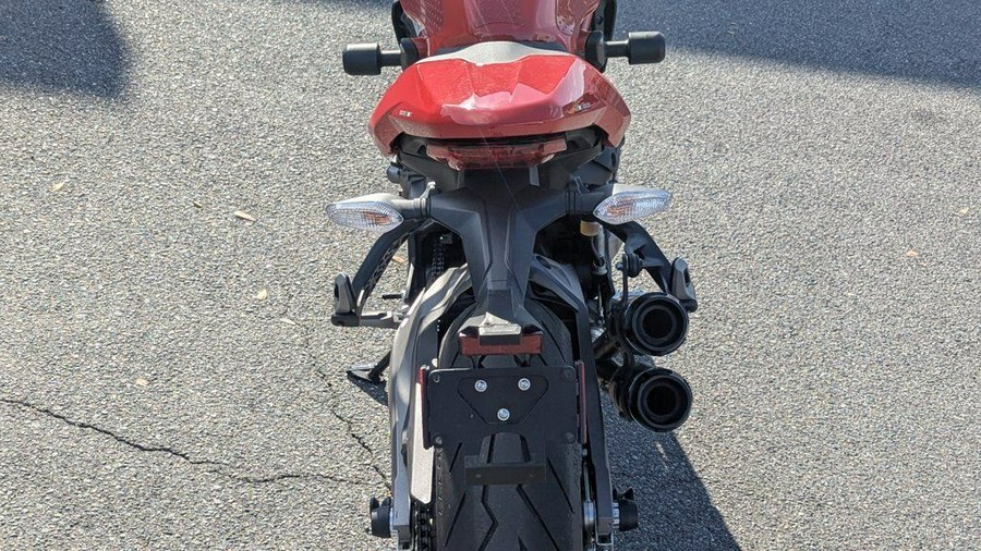 2019 Ducati Monster 821 Ducati Red
