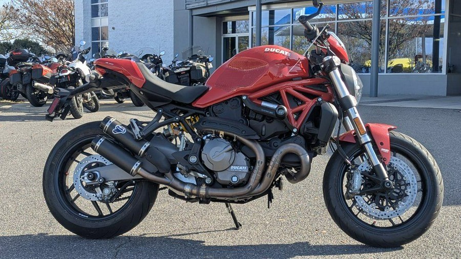 2019 Ducati Monster 821 Ducati Red