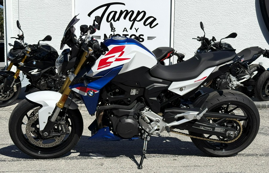 2024 BMW F 900 R