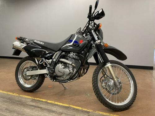 2019 Suzuki DR650S Review: Lowered Dual Sport Motorcycle