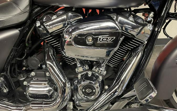 2017 Harley-Davidson® FLHXS - Street Glide® Special