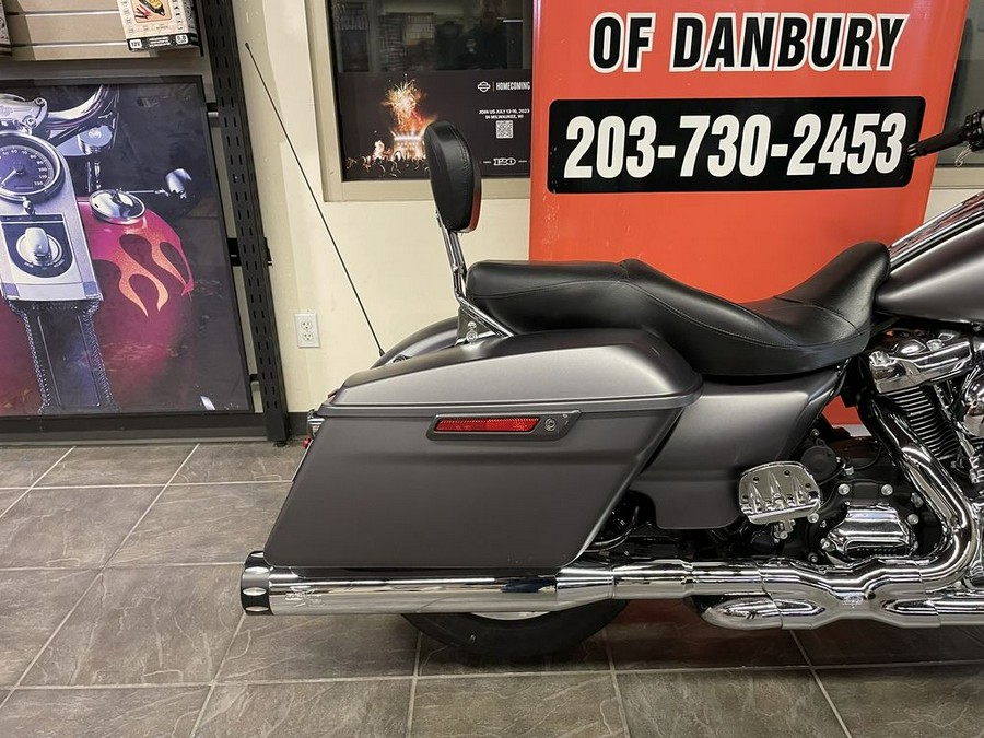 2017 Harley-Davidson® FLHXS - Street Glide® Special