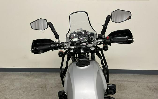 2022 Royal Enfield Himalayan Base