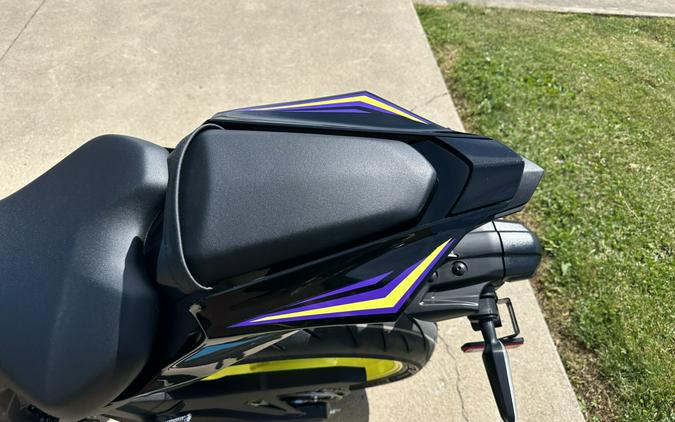 2026 Yamaha YZF-R7 Breaker Cyan / Raven