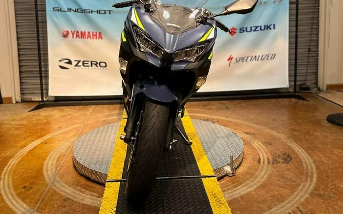 2022 Kawasaki Ninja 400 Metallic Matte BlueMetallic Graphite G