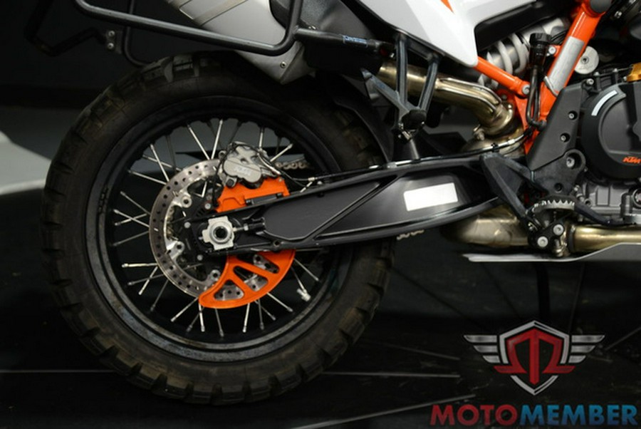 2022 KTM Adventure 890 R