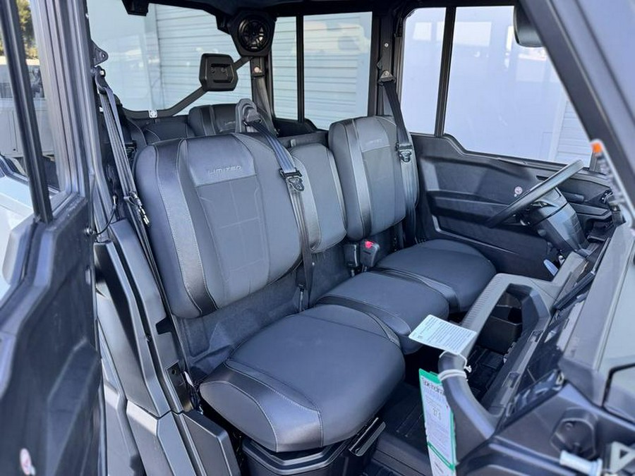 2026 Can-Am® Defender MAX Limited HD11