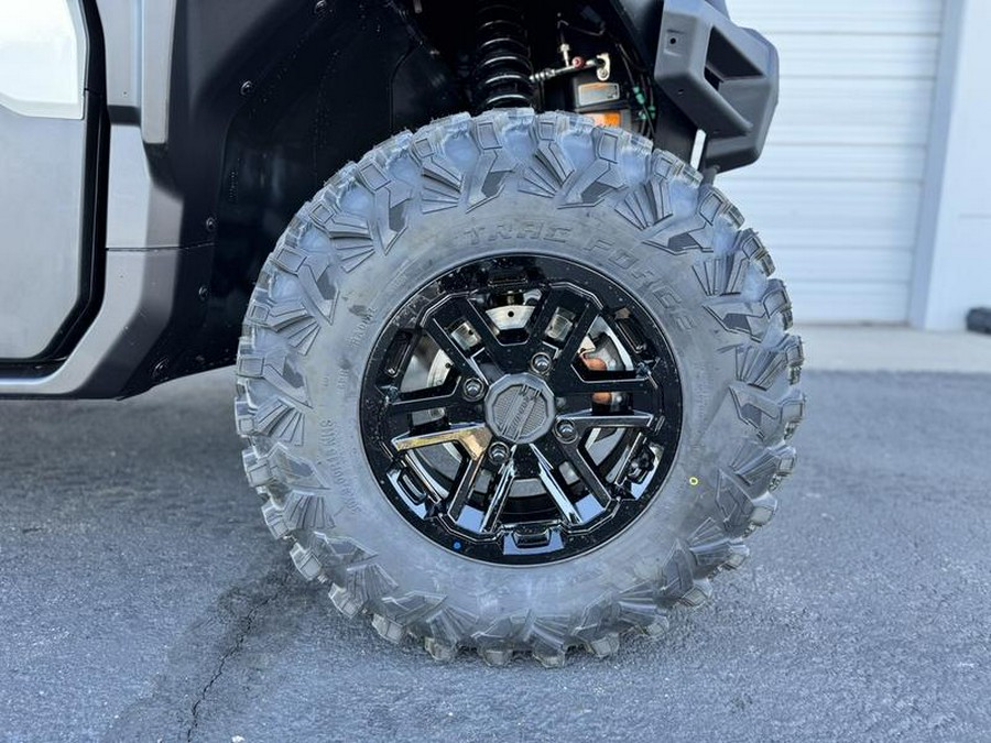 2026 Can-Am® Defender MAX Limited HD11