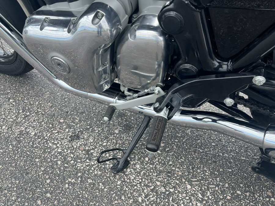 2022 Royal Enfield INT650